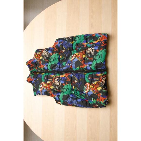 Marvel x H&M Kids Puffer Vest – Size 8-10 – Superhero Print – Black Multicolor - Picture 5 of 11
